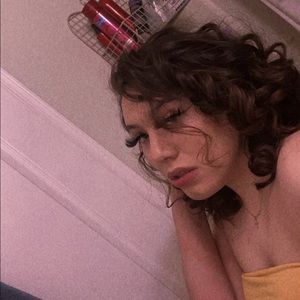 Meet your Posher, Sierra